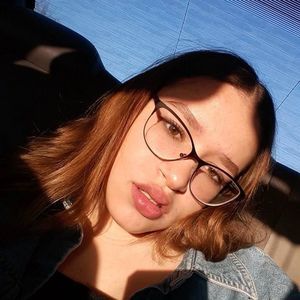 Meet your Posher, Alondra